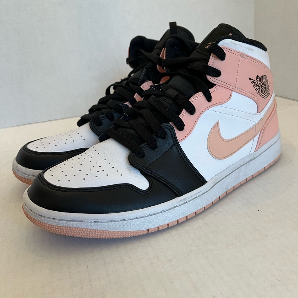Nike Air Jordan 1 Mid Crimson Tint 554724-133 Men’s Sz 10.5 Shoes Sneakers Pink